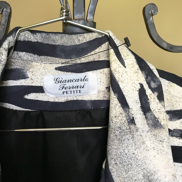 Jacket - Picture 4 of 4